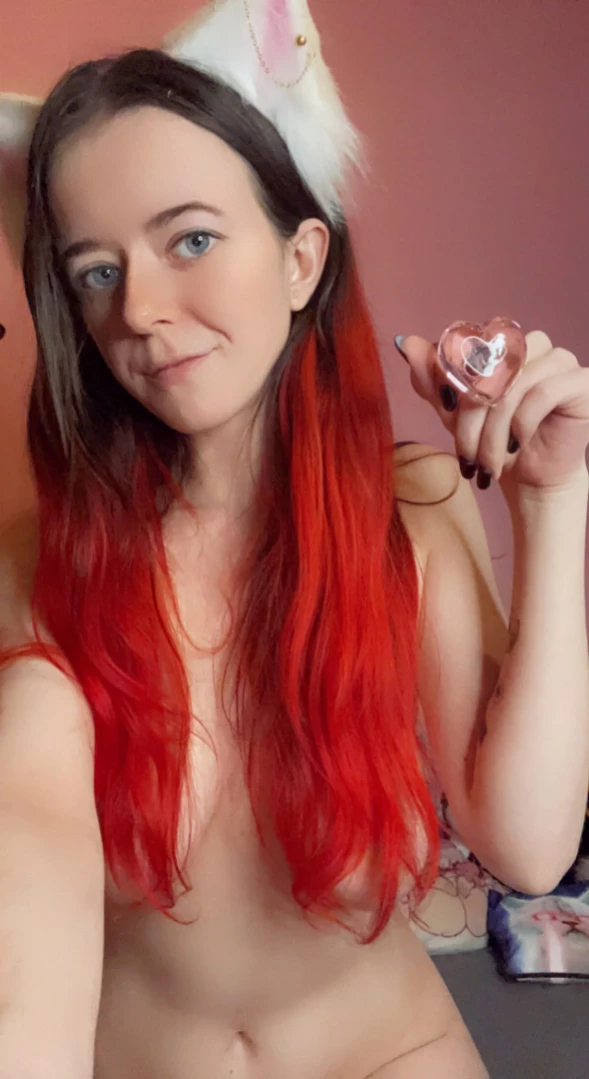 Akita - Cat Lady [ b-kitty ] Onlyfans leaked photo 12959356 on Hotleaks.tv