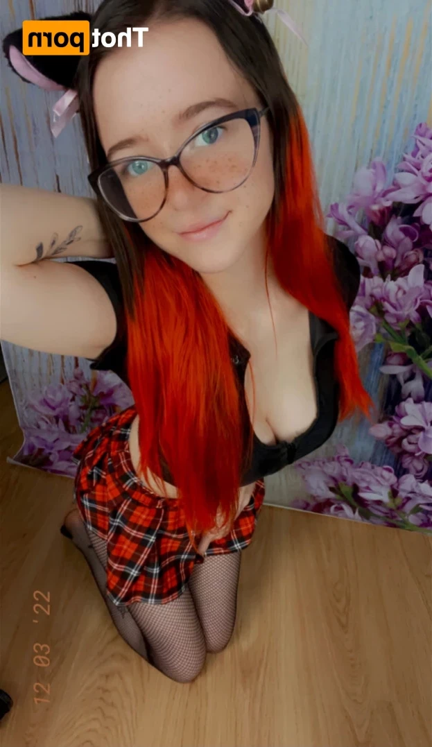 Akita - Cat Lady [ b-kitty ] Onlyfans leaked photo 15640391 on Hotleaks.tv