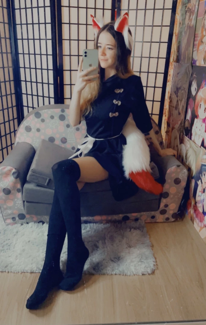 Akita - Cat Lady [ b-kitty ] Onlyfans leaked photo 15643746 on Hotleaks.tv