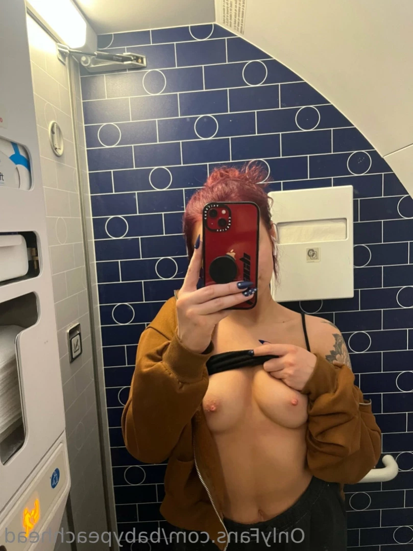 Kat [ babypeachhead ] Onlyfans leaked photo 12433908 on Hotleaks.tv