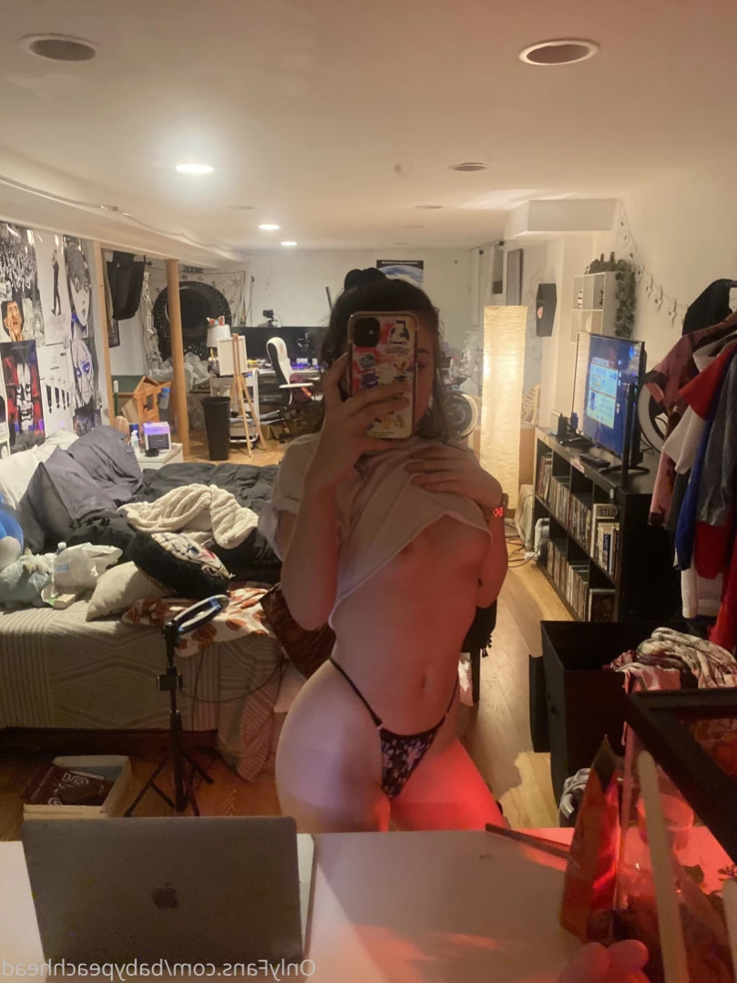 Kat [ babypeachhead ] Onlyfans leaked photo 13933898 on Hotleaks.tv