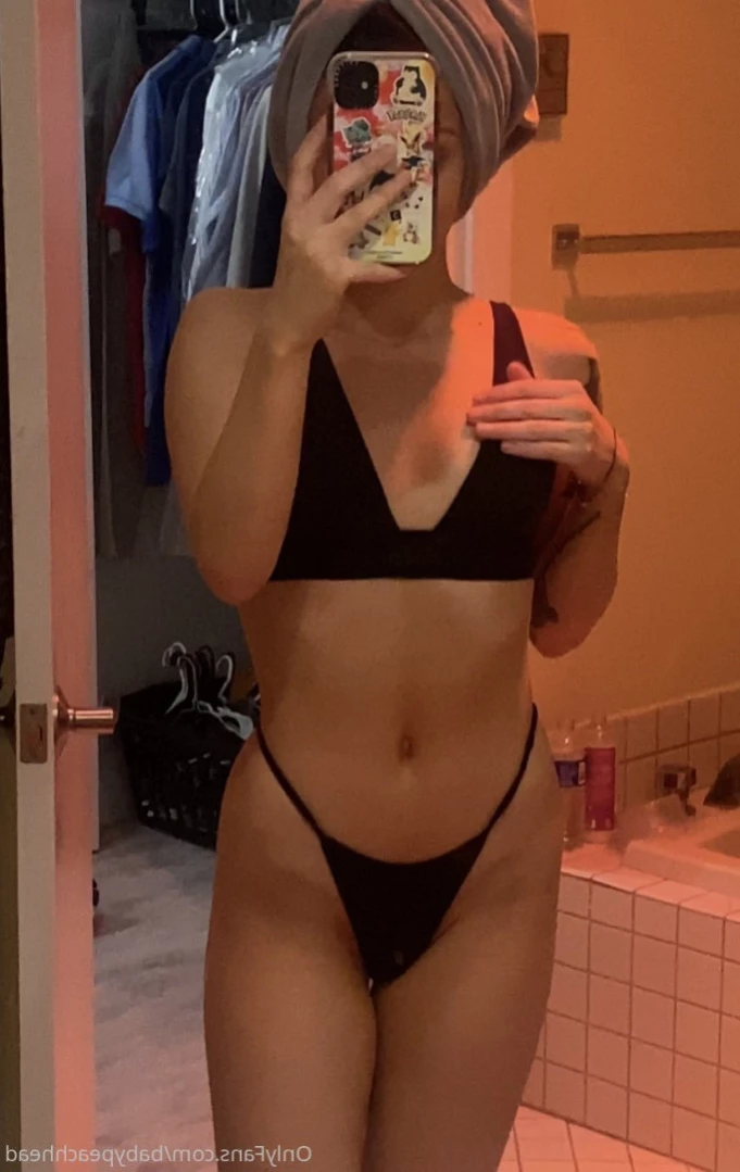 Kat [ babypeachhead ] Onlyfans leaked photo 15696764 on Hotleaks.tv
