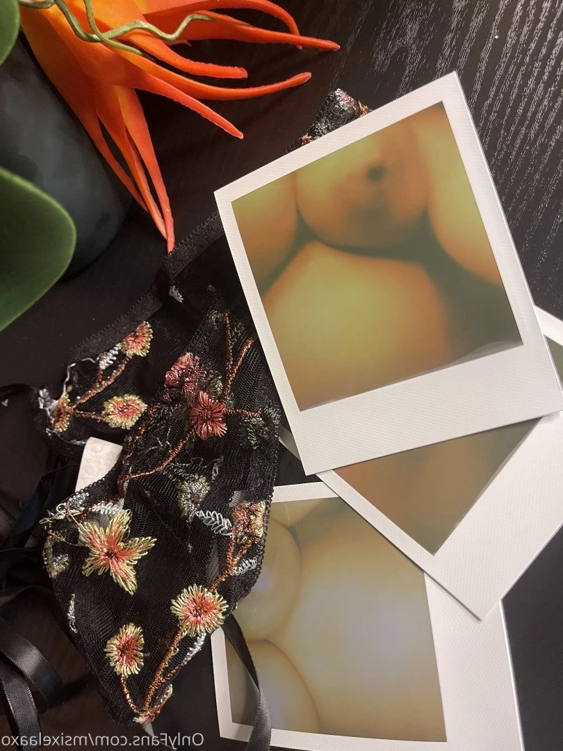 MSIXELAA [ msixelaaxo ] Onlyfans leaked photo 849394 on Hotleaks.tv