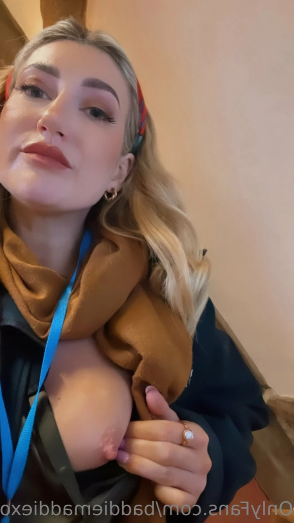 Maddie Holland - petite toned blonde 🍑 [ baddiemaddiexox ] Onlyfans leaked photo 15944661 on Hotleaks.tv
