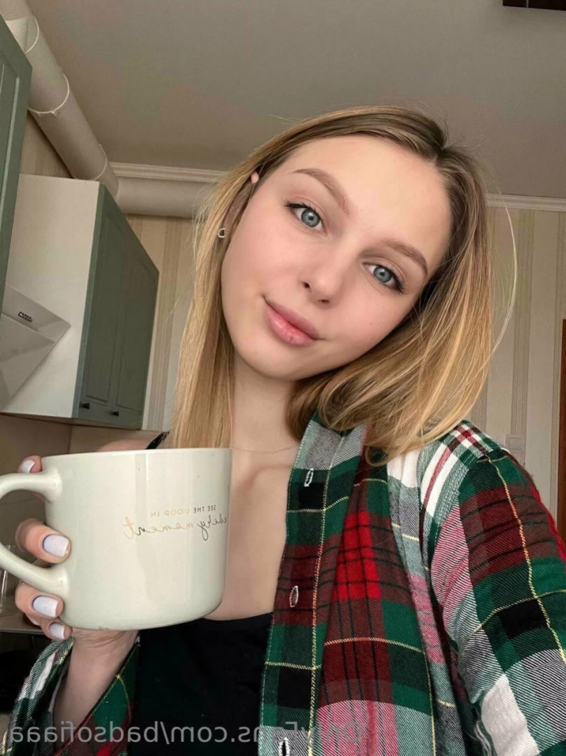🔞 Bad Sofia 😈 𝒀𝒐𝒖𝒓 𝒈𝒊𝒓𝒍𝒇𝒓𝒊𝒆𝒏𝒅 👉👌 [ badsofiaaa ] Onlyfans leaked photo 11302000 on Hotleaks.tv