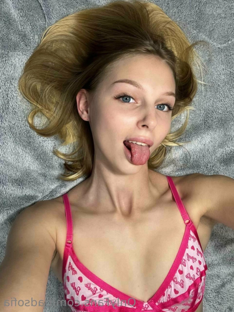 🔞 Bad Sofia 😈 𝒀𝒐𝒖𝒓 𝒈𝒊𝒓𝒍𝒇𝒓𝒊𝒆𝒏𝒅 👉👌 [ badsofiaaa ] Onlyfans leaked photo 13933676 on Hotleaks.tv