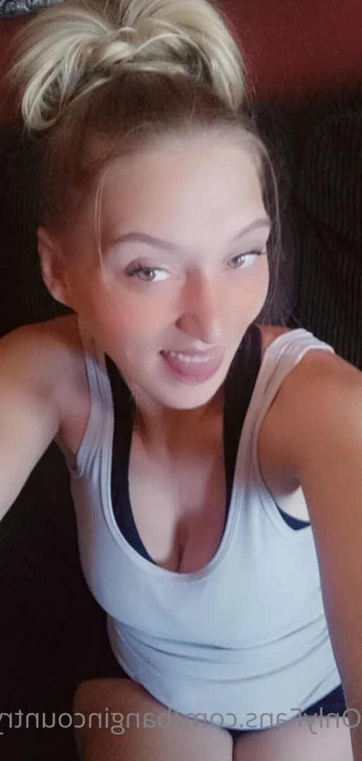 Bangin'CountryGal Tee [ bangincountrygal ] Onlyfans leaked photo 11884559 on Hotleaks.tv