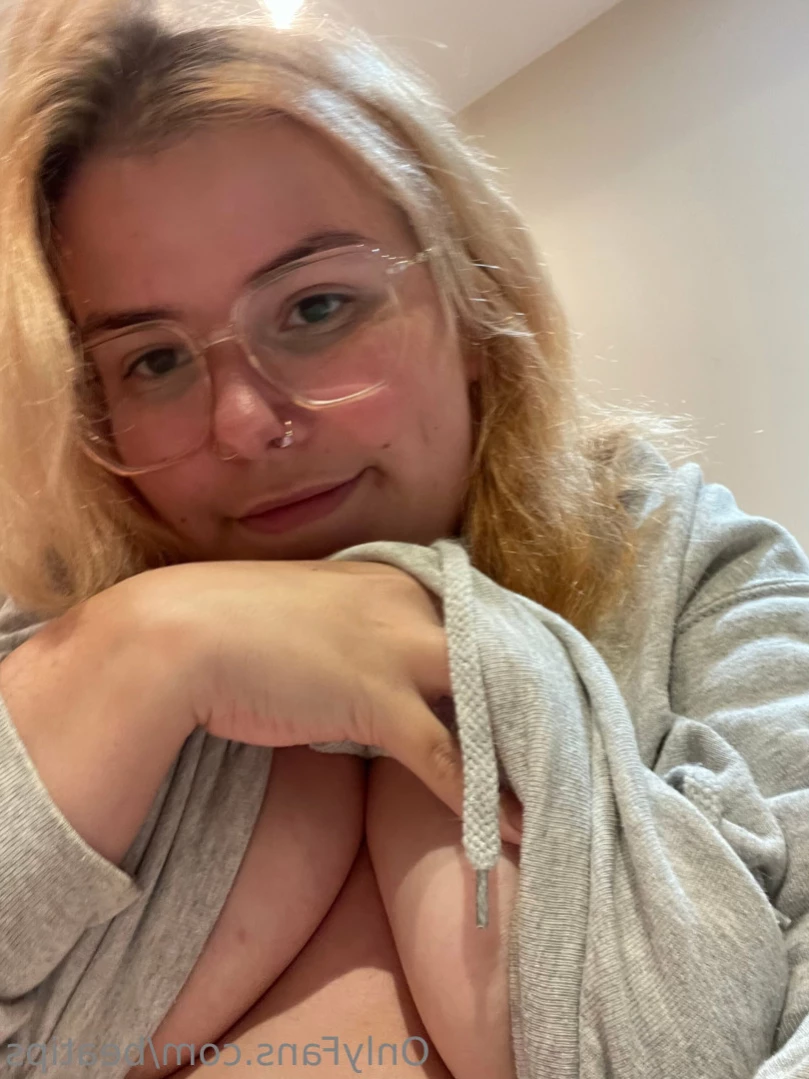 Bea [ beatips ] Onlyfans leaked photo 15369995 on Hotleaks.tv
