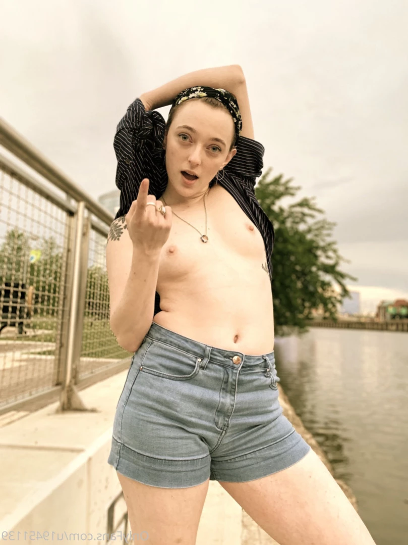 beck the tongue [ beckthetongue ] Onlyfans leaked photo 15243129 on Hotleaks.tv