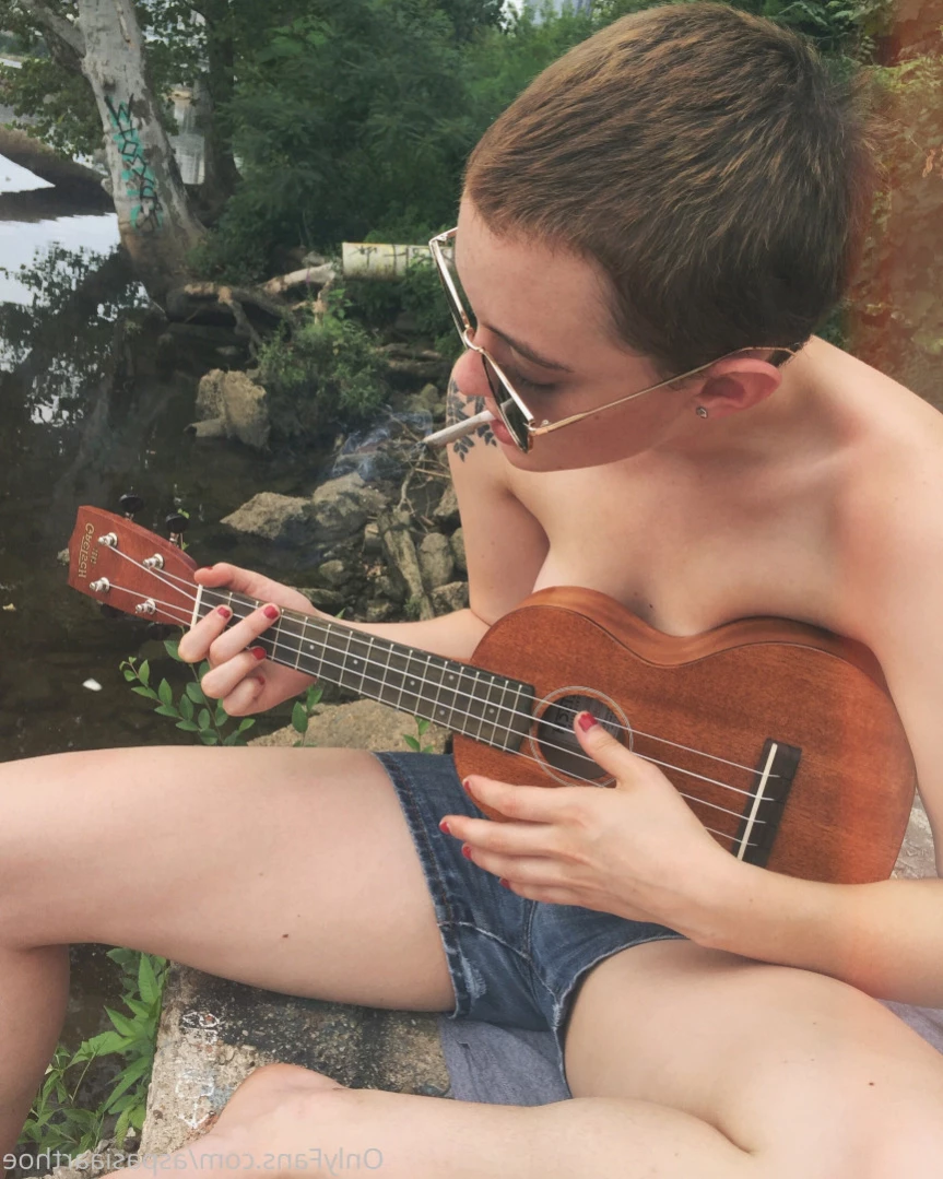 beck the tongue [ beckthetongue ] Onlyfans leaked photo 15934526 on Hotleaks.tv