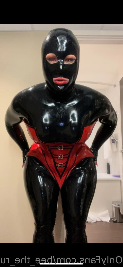 bee_the_rubber_doll Onlyfans leaked photo 14648745 on Hotleaks.tv