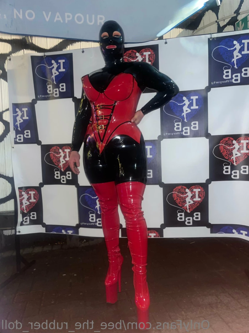 bee_the_rubber_doll Onlyfans leaked photo 15679924 on Hotleaks.tv
