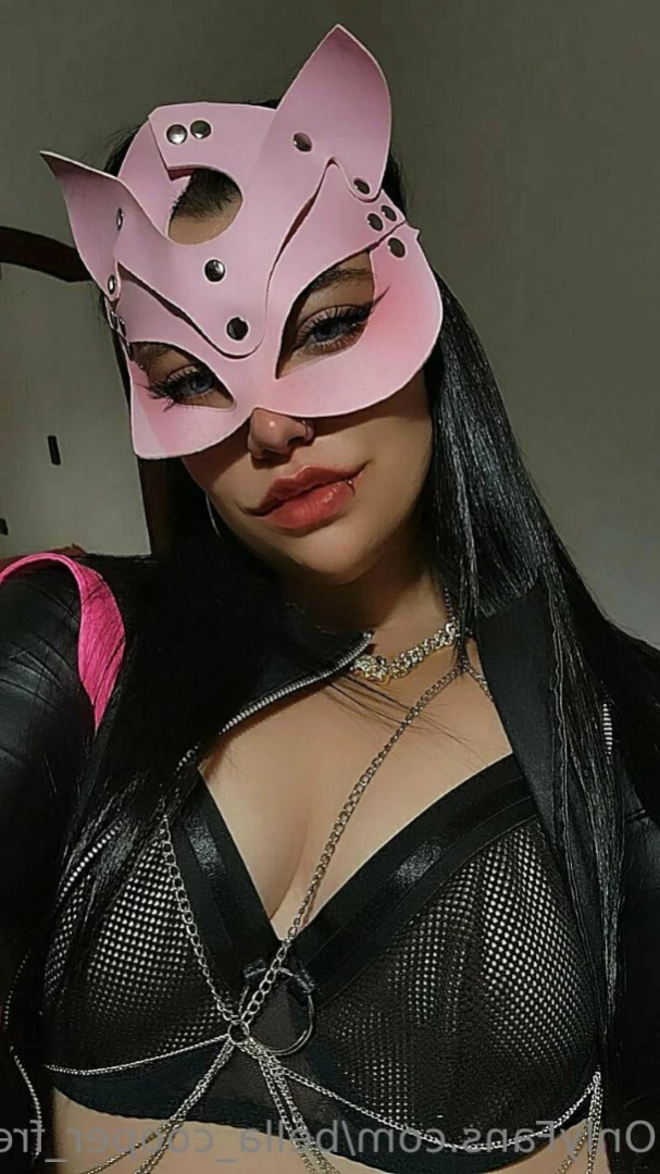 Bella Cooper [ bella_cooper_free ] Onlyfans leaked photo 11834450 on Hotleaks.tv