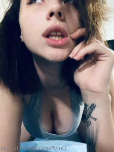 16090863