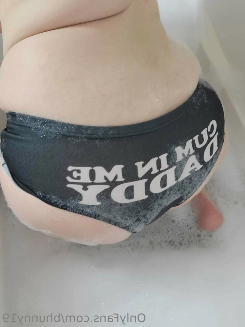 B. [ bhunny19 ] Onlyfans leaked photo 14274723 on Hotleaks.tv