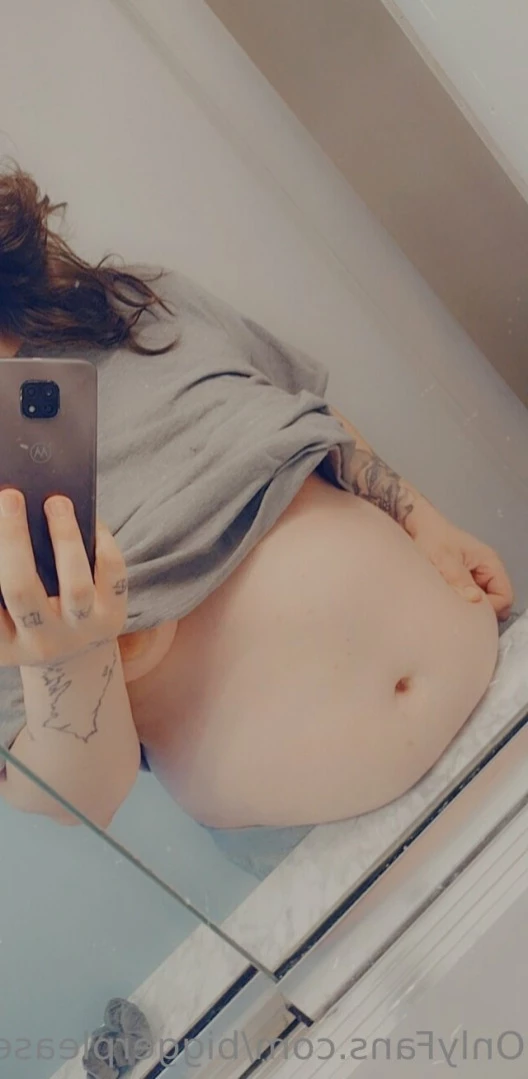 Sara [ biggerplease ] Onlyfans leaked photo 14162725 on Hotleaks.tv