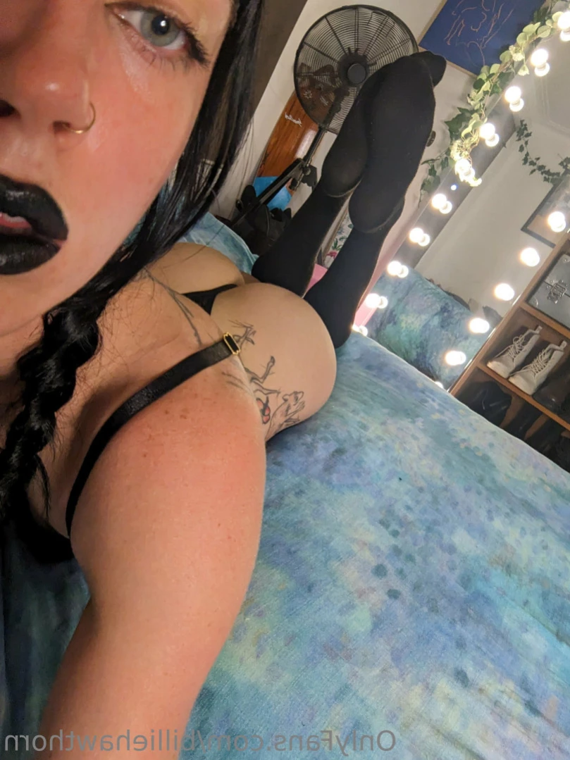 Billie Hawthorn- previously theofficialb [ billiehawthorn ] Onlyfans leaked photo 15276771 on Hotleaks.tv