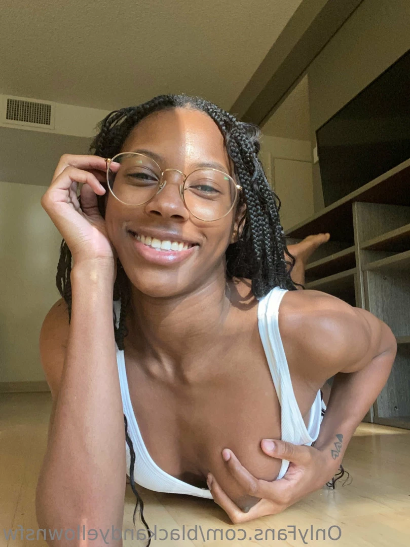 blackandyellownsfw Onlyfans leaked photo 14855471 on Hotleaks.tv