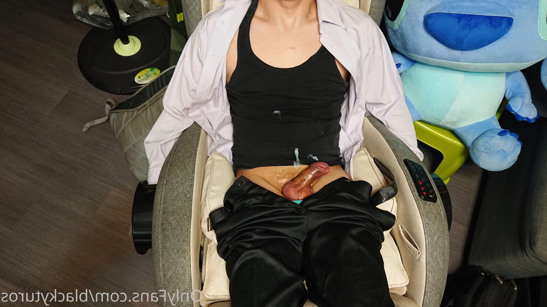 KuroLee （李小黑） [ blackyturos ] Onlyfans leaked photo 11305374 on Hotleaks.tv