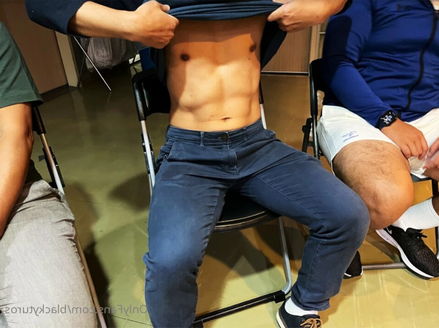 KuroLee （李小黑） [ blackyturos ] Onlyfans leaked photo 13496407 on Hotleaks.tv