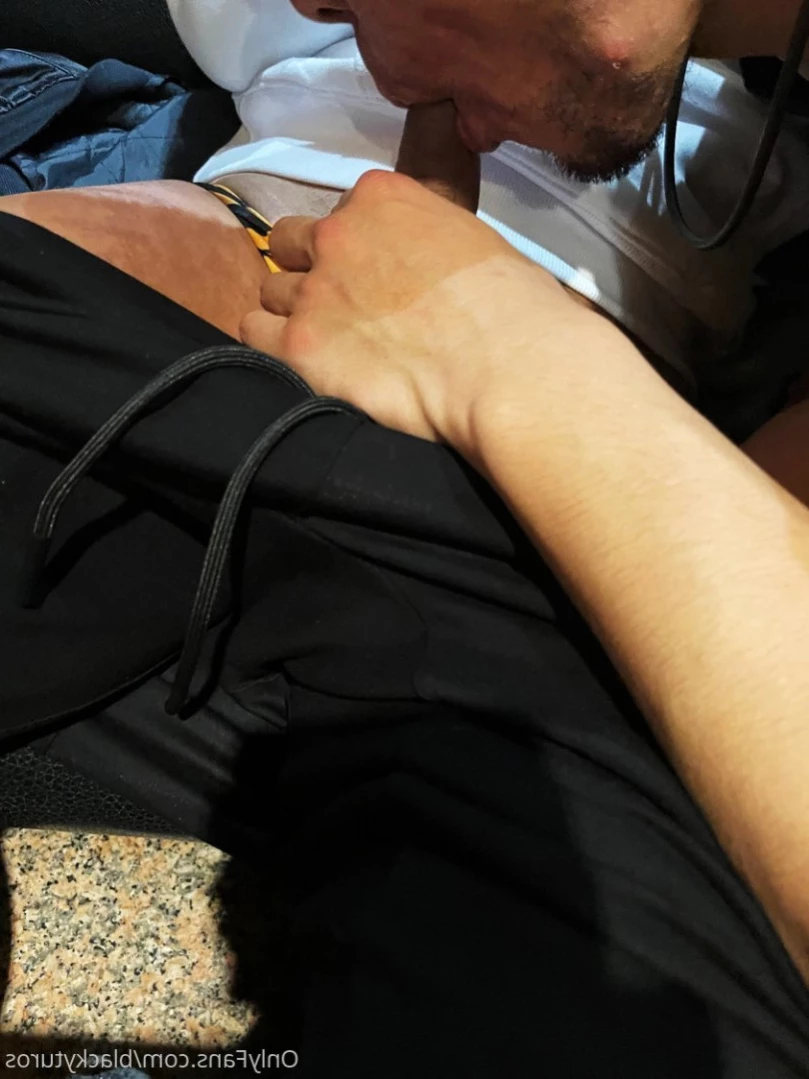 KuroLee （李小黑） [ blackyturos ] Onlyfans leaked photo 14490859 on Hotleaks.tv