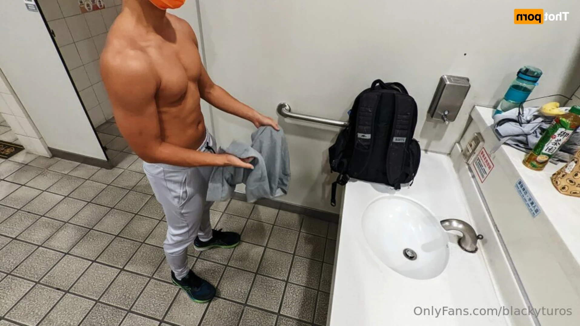 KuroLee （李小黑） [ blackyturos ] Onlyfans leaked photo 15559019 on Hotleaks.tv