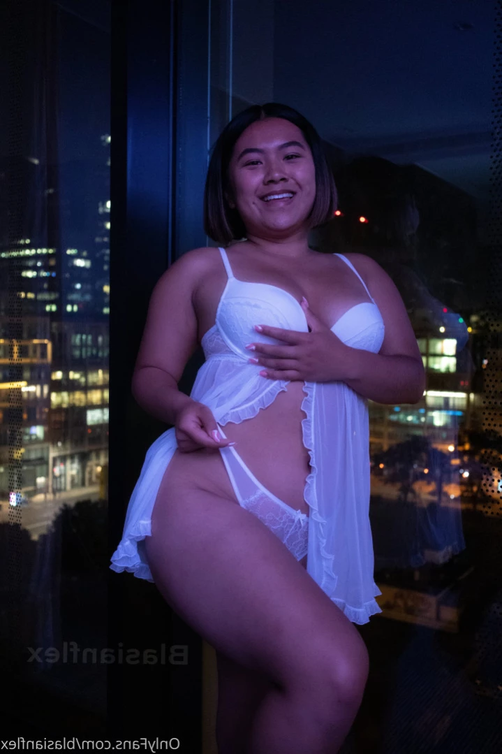 𝗡𝗜𝗡𝗔 𝗟𝗘𝗘 🍑 [ onlyninalee ] Onlyfans leaked photo 12087007 on Hotleaks.tv