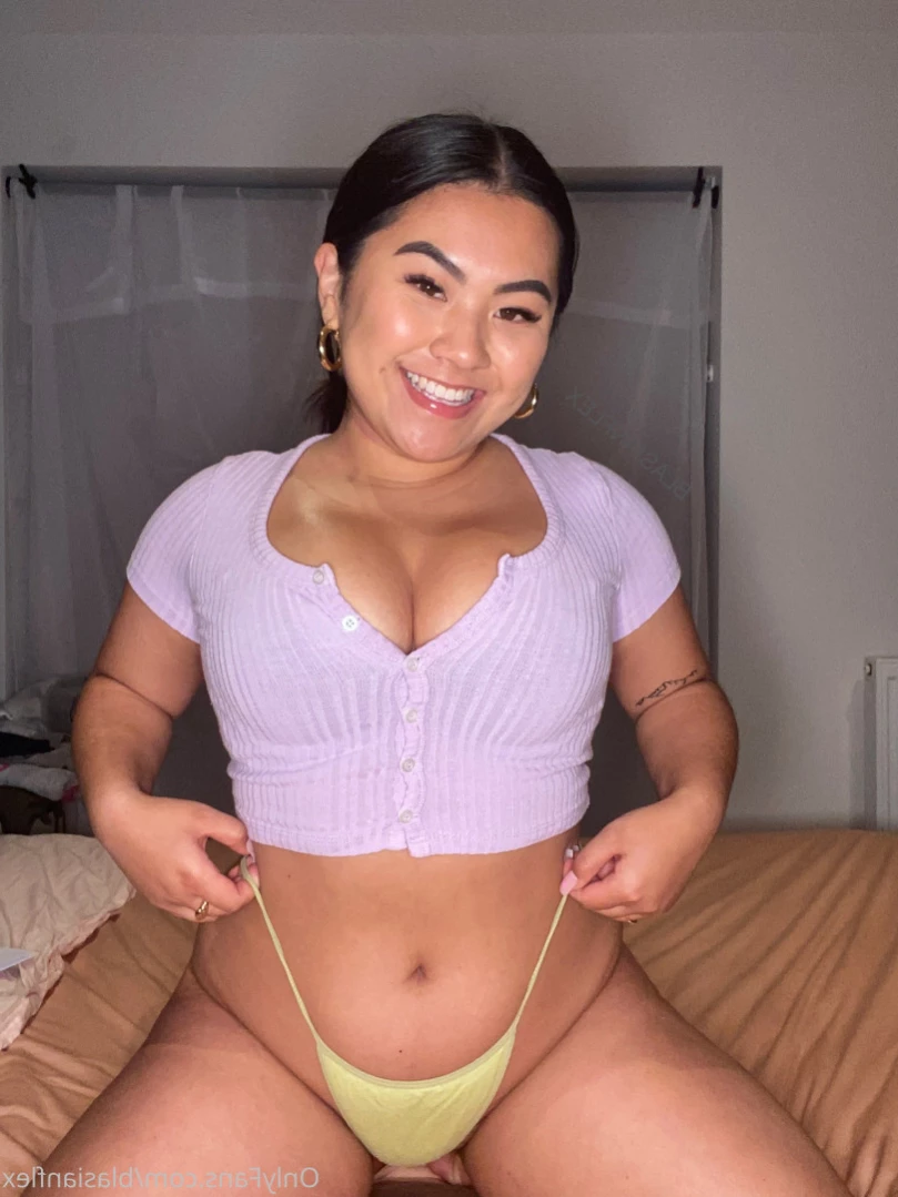 𝗡𝗜𝗡𝗔 𝗟𝗘𝗘 🍑 [ onlyninalee ] Onlyfans leaked photo 13441405 on Hotleaks.tv