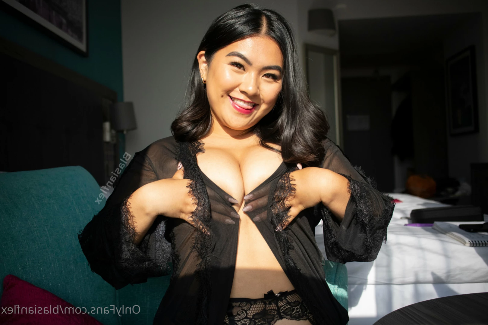 𝗡𝗜𝗡𝗔 𝗟𝗘𝗘 🍑 [ onlyninalee ] Onlyfans leaked photo 15186049 on Hotleaks.tv