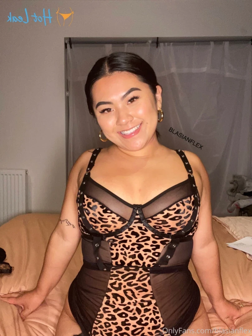 𝗡𝗜𝗡𝗔 𝗟𝗘𝗘 🍑 [ onlyninalee ] Onlyfans leaked photo 15558359 on Hotleaks.tv