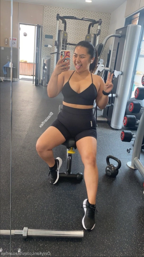 𝗡𝗜𝗡𝗔 𝗟𝗘𝗘 🍑 [ onlyninalee ] Onlyfans leaked photo 15581608 on Hotleaks.tv