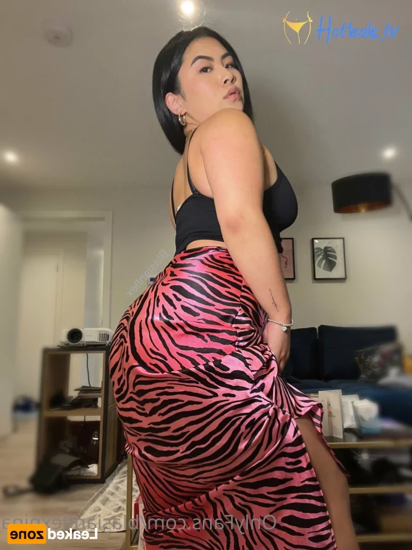 𝗡𝗜𝗡𝗔 𝗟𝗘𝗘 🍑 [ onlyninalee ] Onlyfans leaked photo 15581735 on Hotleaks.tv