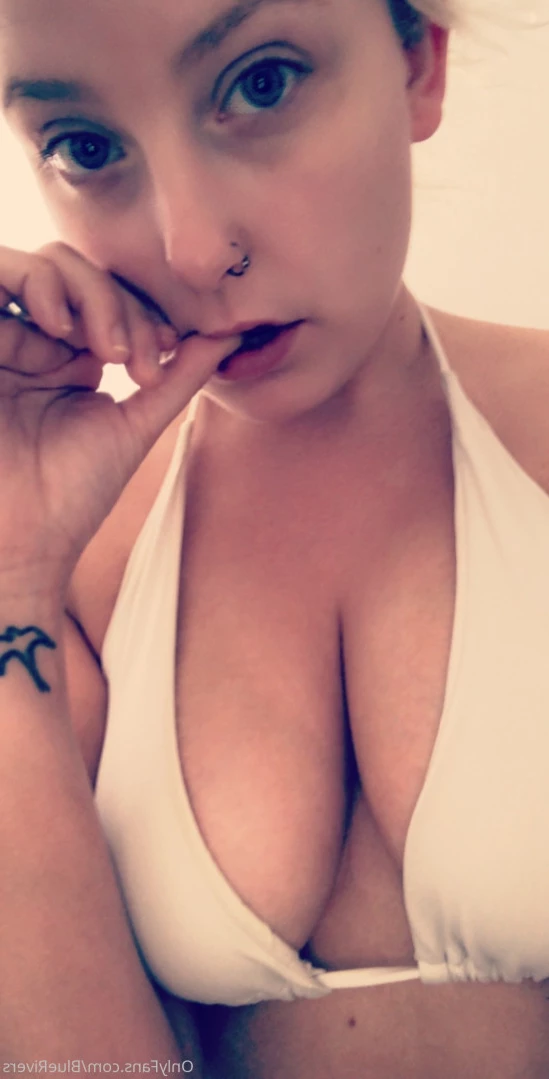 Blue Rivers 💙 YOUR WAIFU [ bluerivers ] Onlyfans leaked photo 15238837 on Hotleaks.tv