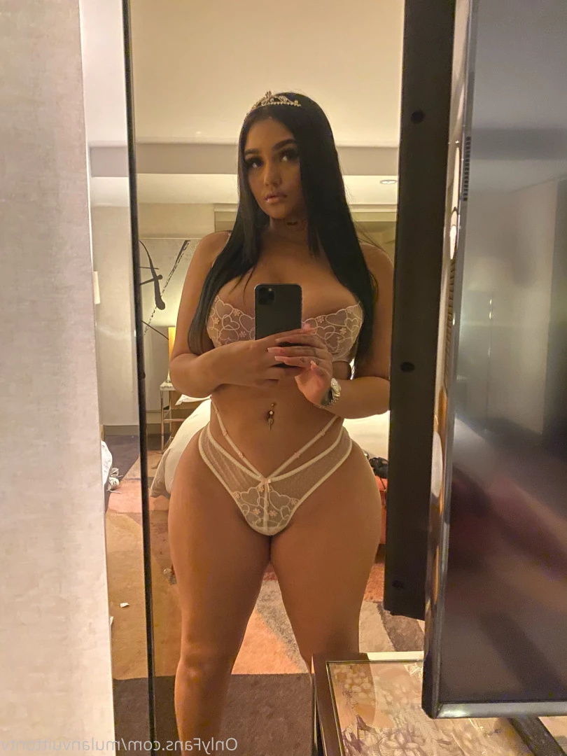The girl next door 💦🔭🙈 [ mulanvuittontv ] Onlyfans leaked photo 6373620 on Hotleaks.tv