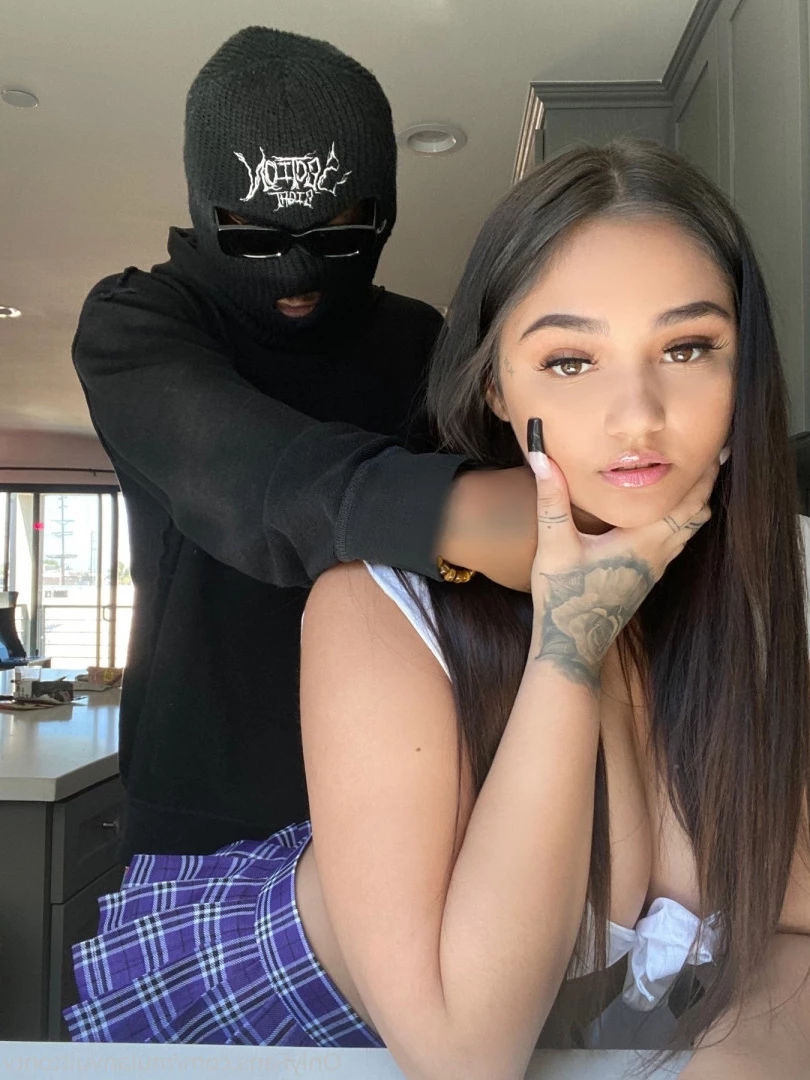 The girl next door 💦🔭🙈 [ mulanvuittontv ] Onlyfans leaked photo 6373679 on Hotleaks.tv