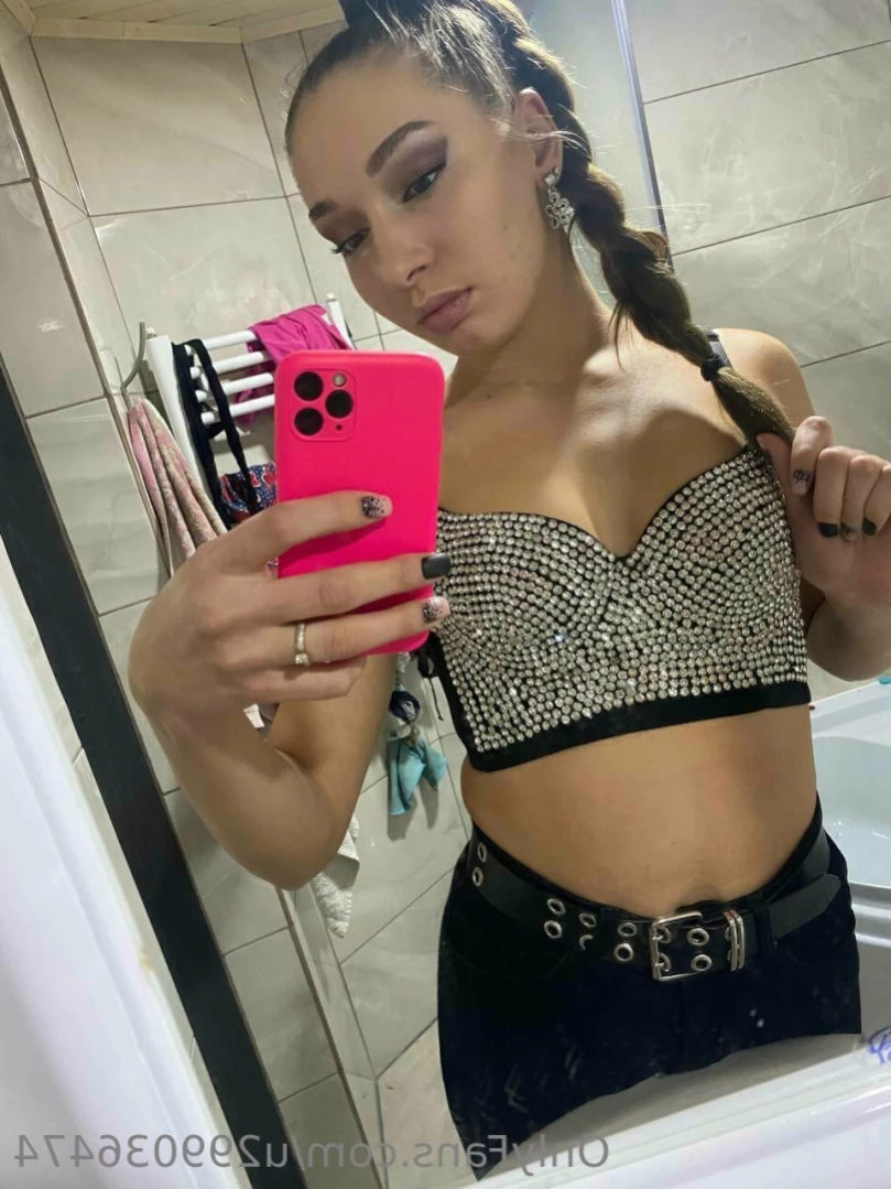 Brianna Splits [ brianna_splits ] Onlyfans leaked photo 11295383 on Hotleaks.tv