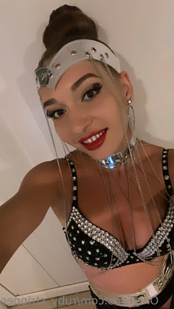 Brianna Splits [ brianna_splits ] Onlyfans leaked photo 11295841 on Hotleaks.tv