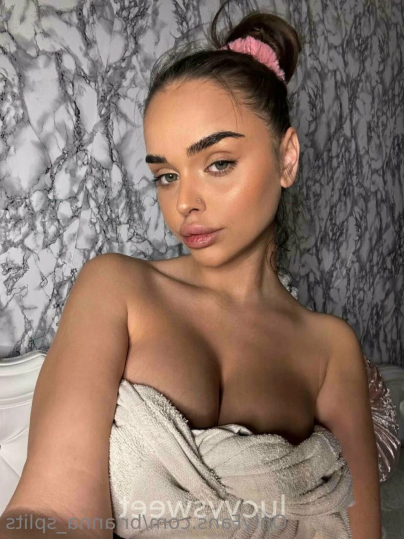 Brianna Splits [ brianna_splits ] Onlyfans leaked photo 12272321 on Hotleaks.tv