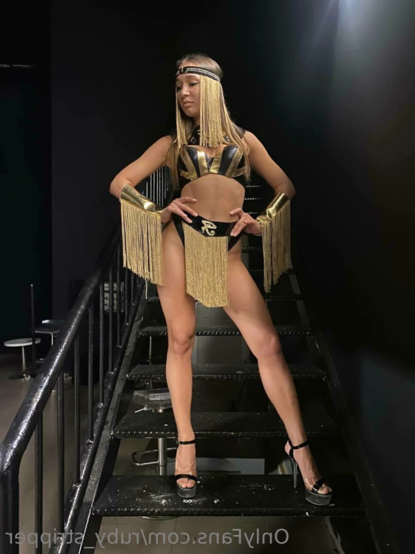 Brianna Splits [ brianna_splits ] Onlyfans leaked photo 12427671 on Hotleaks.tv