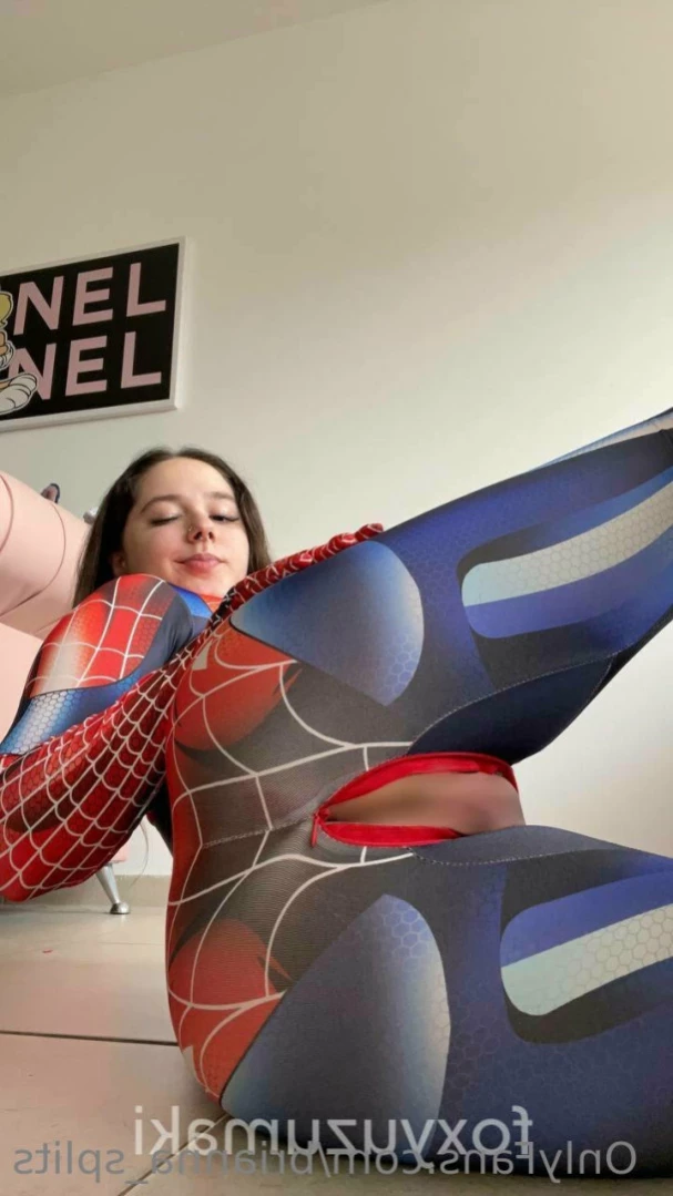 Brianna Splits [ brianna_splits ] Onlyfans leaked photo 13637622 on Hotleaks.tv