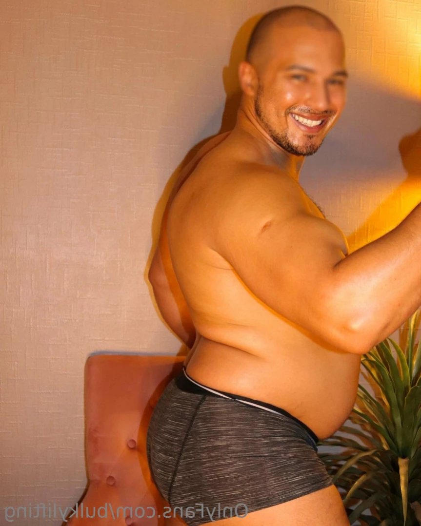 bulkylifting Onlyfans leaked photo 12154449 on Hotleaks.tv