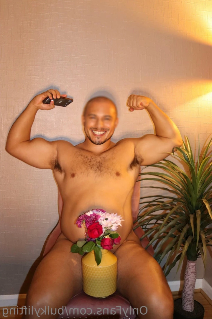 bulkylifting Onlyfans leaked photo 12154980 on Hotleaks.tv