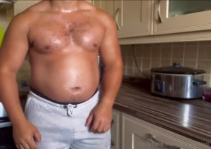 bulkylifting Onlyfans leaked video 12550769 on Hotleaks.tv