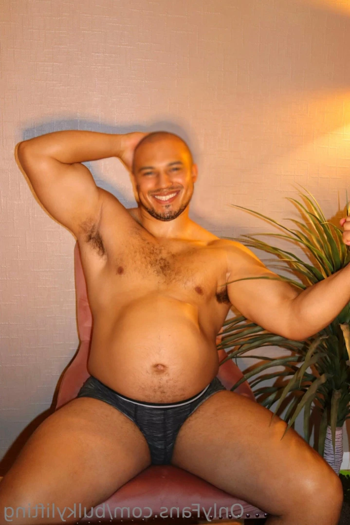 bulkylifting Onlyfans leaked photo 14315341 on Hotleaks.tv