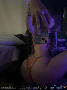 18599319