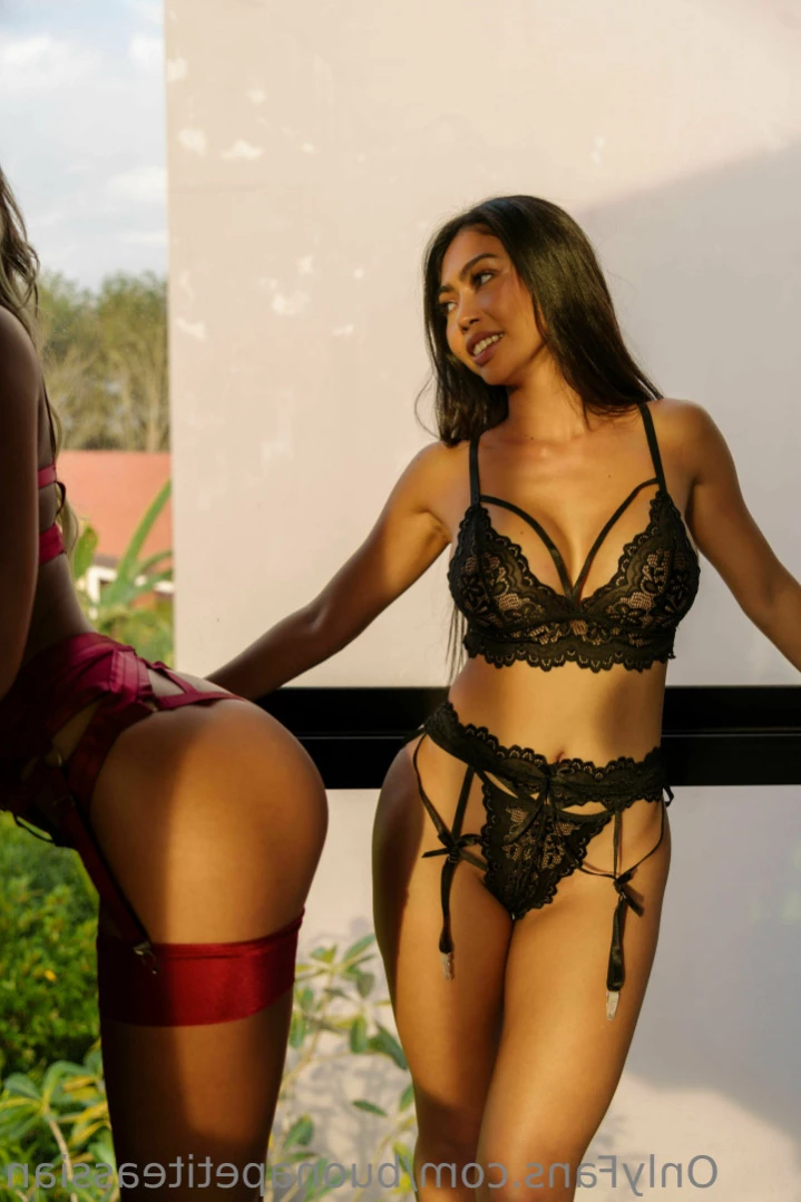 Scarlet - your fav asian girlfriend 👅 [ scarlet.assian ] Onlyfans leaked photo 12141052 on Hotleaks.tv