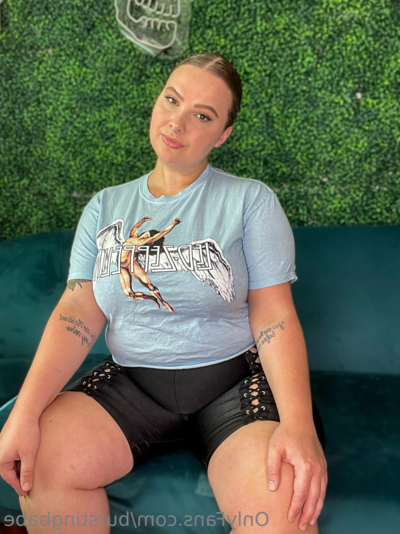 burstingbabe Onlyfans leaked photo 12140380 on Hotleaks.tv