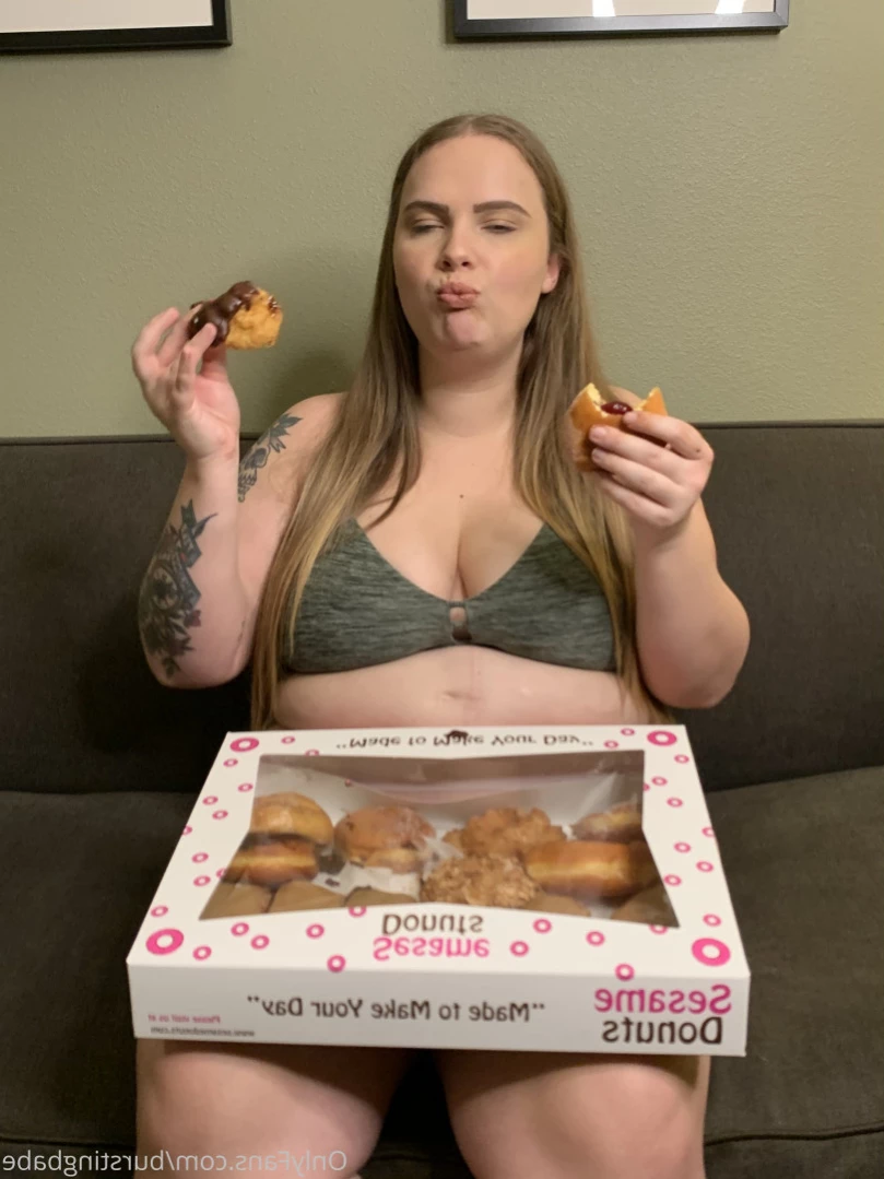 burstingbabe Onlyfans leaked photo 12417331 on Hotleaks.tv