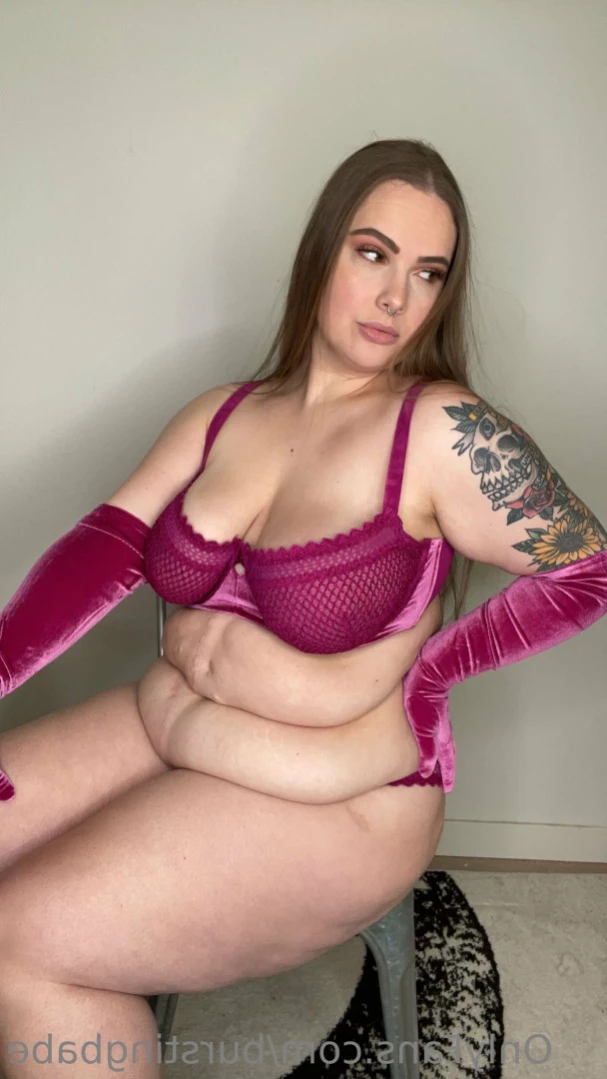 burstingbabe Onlyfans leaked photo 13399920 on Hotleaks.tv