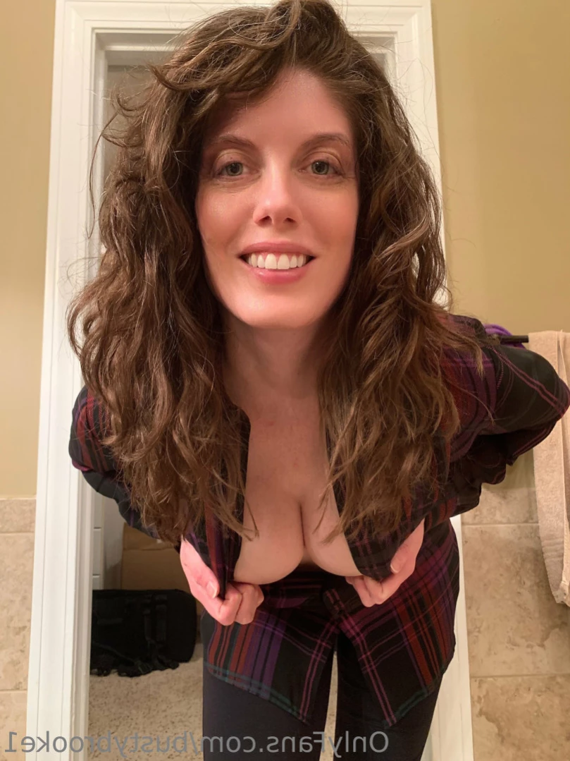 Busty Brooke’s VIP [ bustybrooke1 ] Onlyfans leaked photo 12029925 on Hotleaks.tv